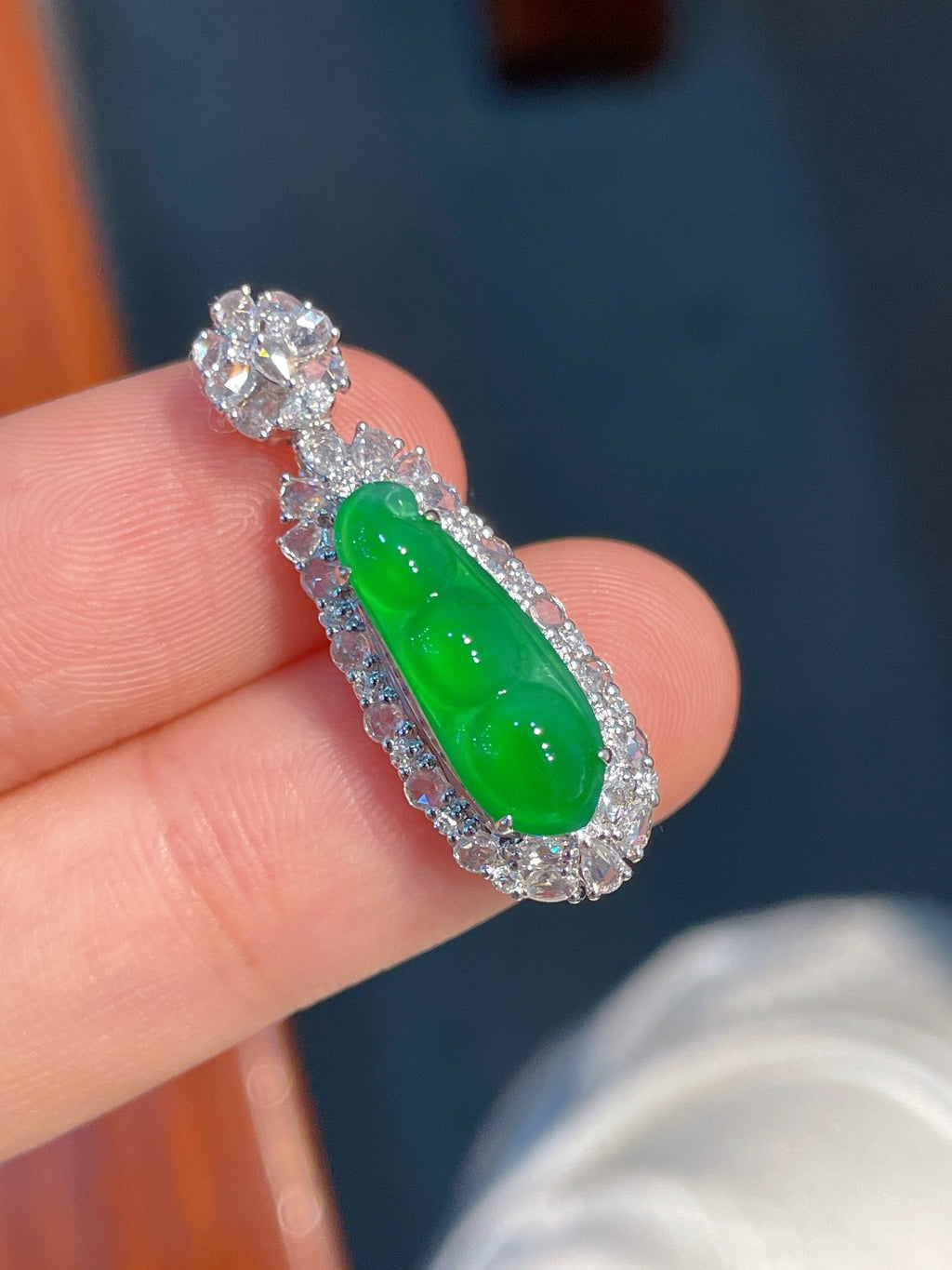 Mặt dây hạt đậu xanh dương hoàn hảo mạ vàng 18k không mặc cả khuyến nghị mạnh (wg0022419)