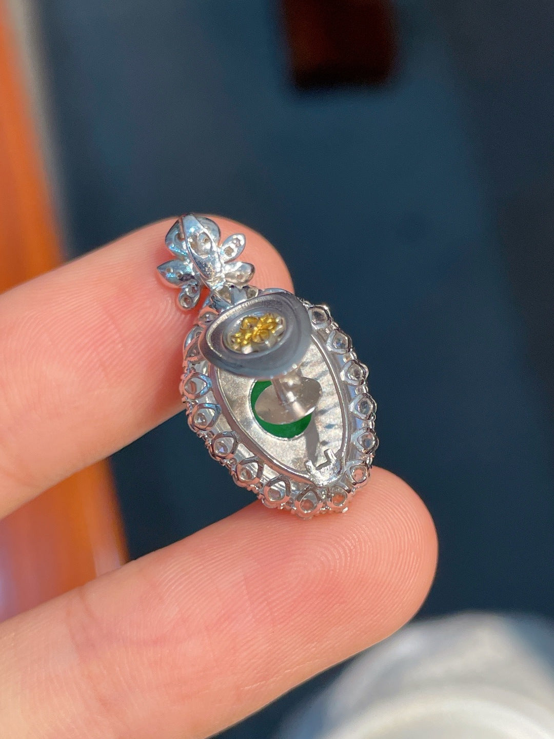 Mặt dây tì bầu phúc xanh dương hoàn hảo khảm vàng 18k không mặc cả khuyến nghị mạnh mẽ