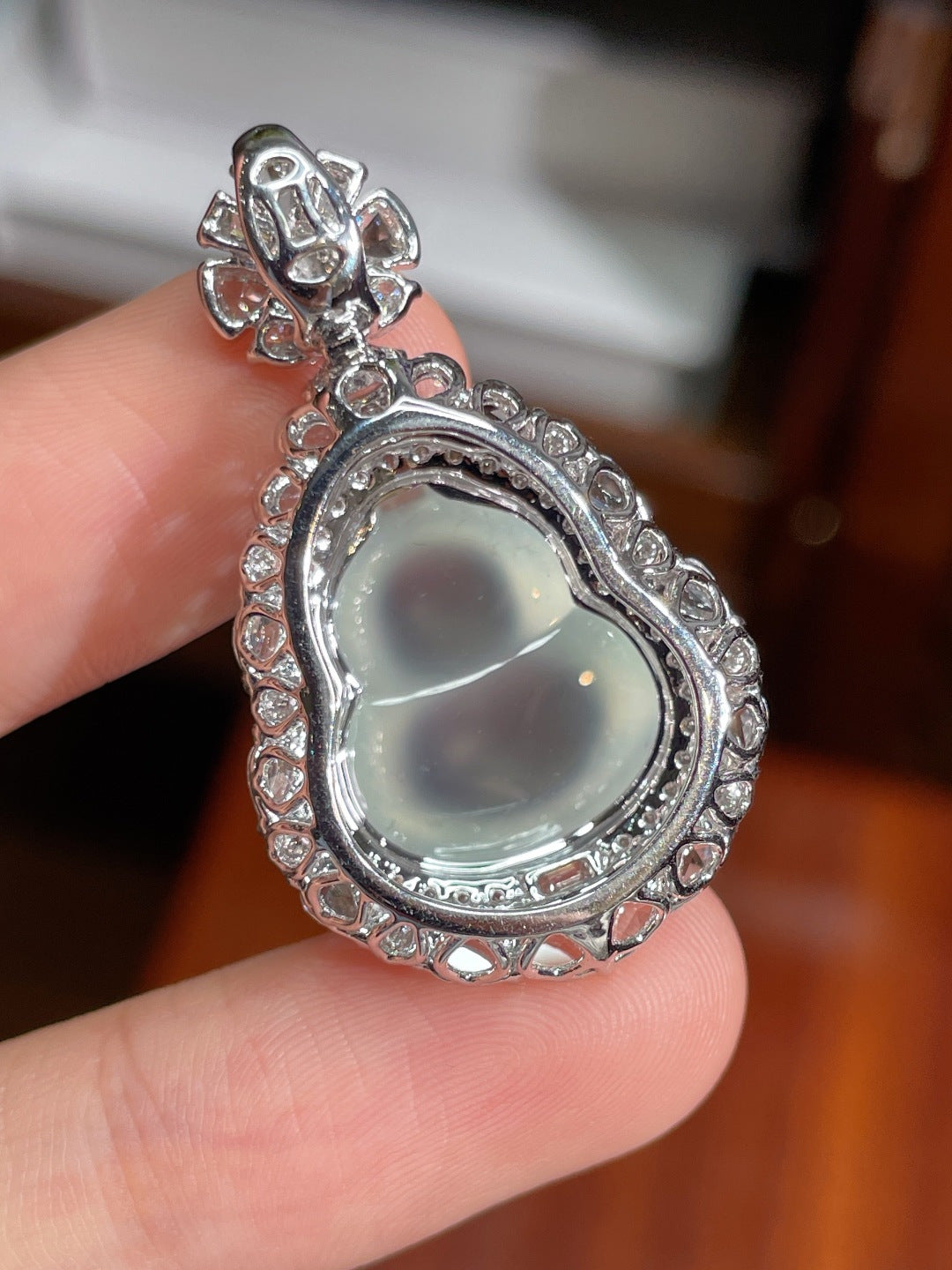 Mặt dẻo bầu hồ lô băng cao cấp, hoàn hảo, đính vàng 18k, không mặc cả, khuyến nghị mạnh mẽ (wg0022805)