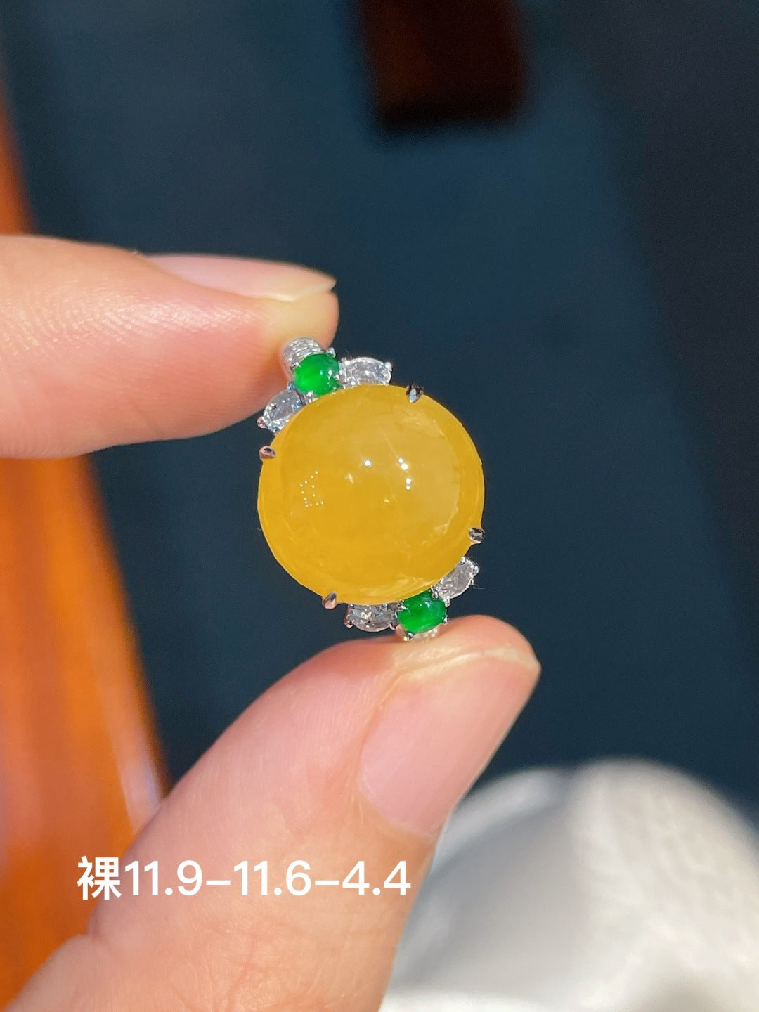 Nhẫn mặt đá trứng ngọc phỉ thúy hoàn hảo mạ vàng 18k không thương lượng khuyến nghị mạnh mẽ