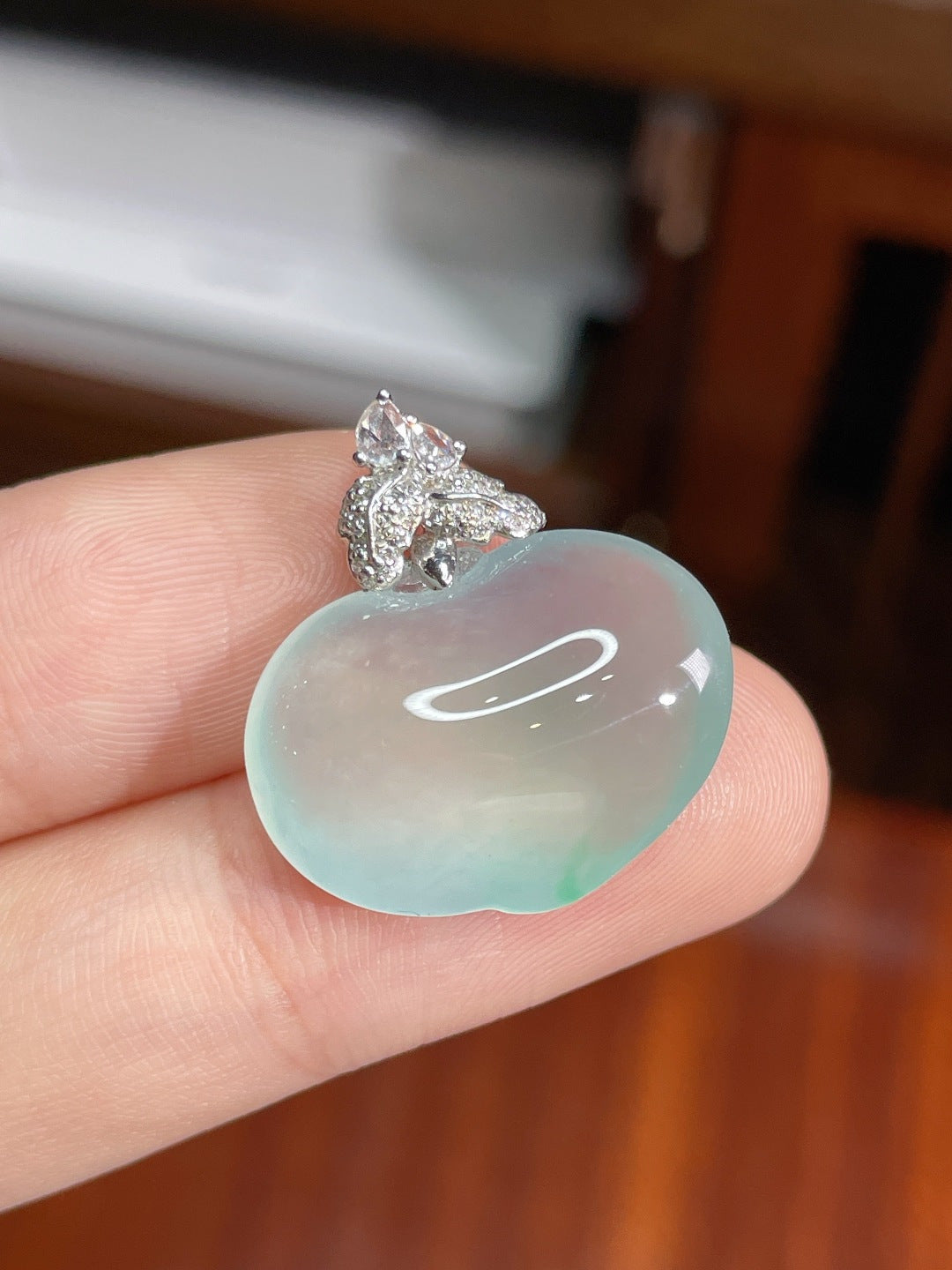 Mặt dây thạch lục bảo tuyệt đẹp, đính vàng 18k, không mặc cả, khuyến nghị mạnh mẽ (wg0023071)