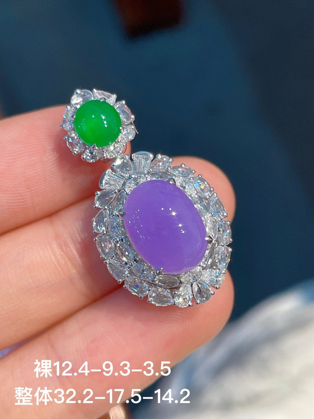 Mặt dây Violet hình trứng hoàn hảo mạ vàng 18k không mặc cả khuyến nghị mạnh mẽ