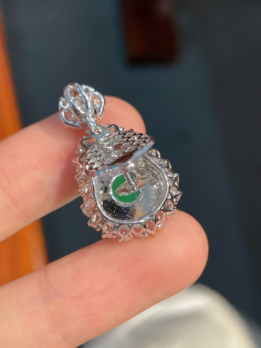 Mặt dây Hồ Lô màu xanh dương ngọc hoàn hảo khảm vàng 18k không thương lượng khuyến nghị mạnh mẽ (wg0023230)