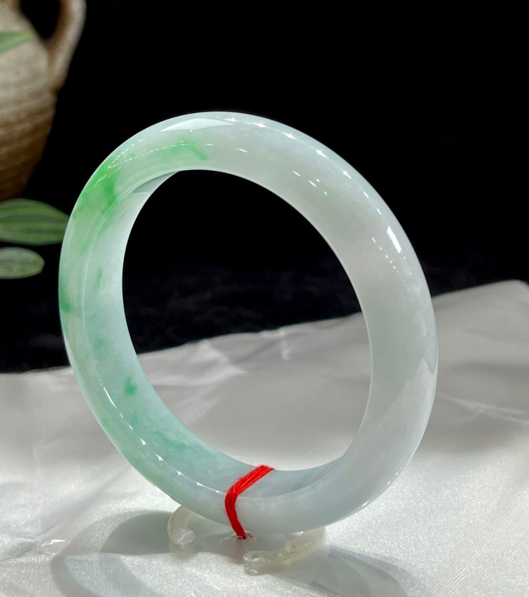 Vòng tay bình an Bạch Để Thanh Nhu Băng số A9018 Mã số: 2605125-4004-C6-4 Kích thước cụ thể: 57.6-12.4-8.6 (wg0024193)