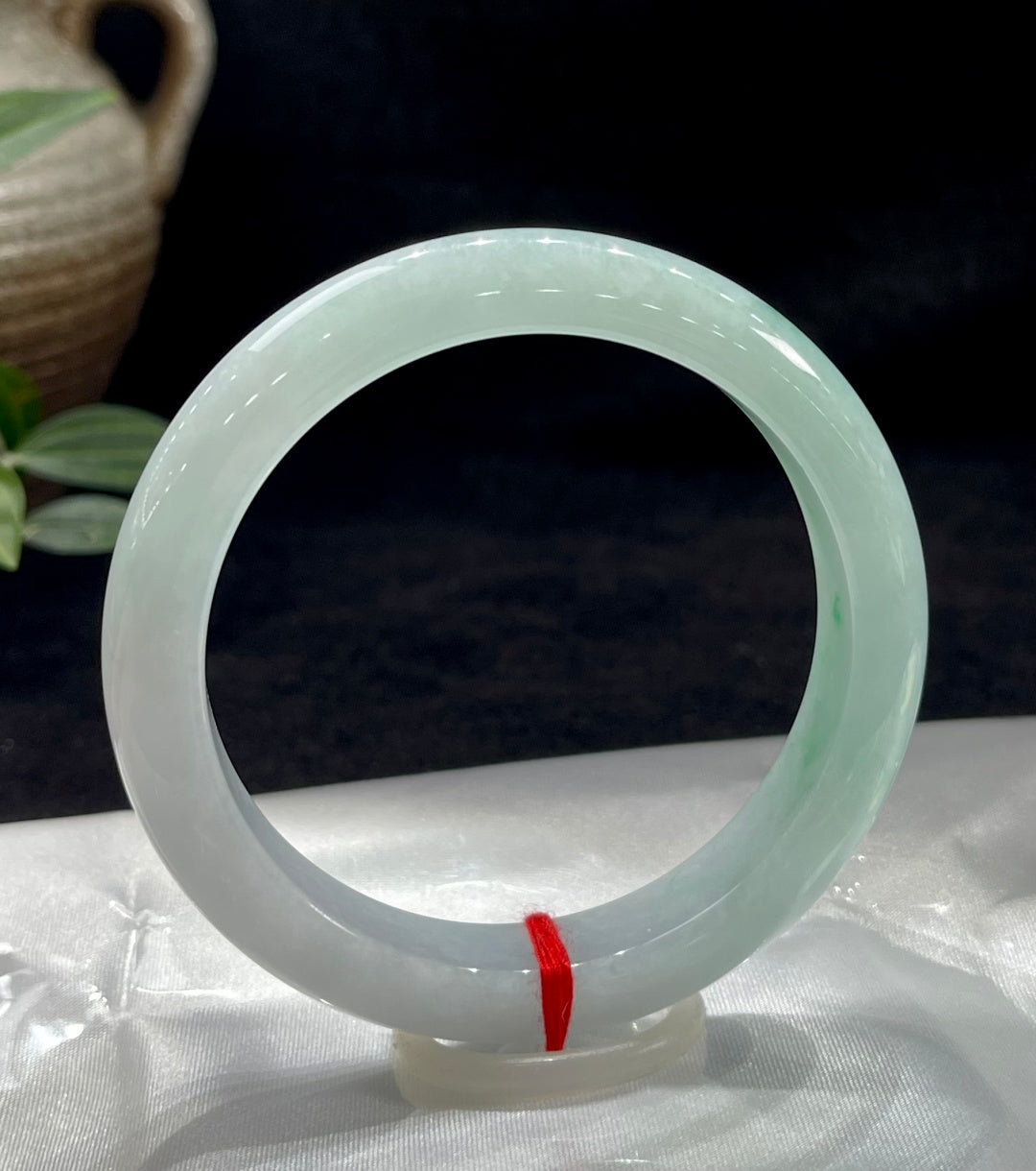Vòng tay bình an Bạch Để Thanh Nhu Băng số A9018 Mã số: 2605125-4004-C6-4 Kích thước cụ thể: 57.6-12.4-8.6 (wg0024193)