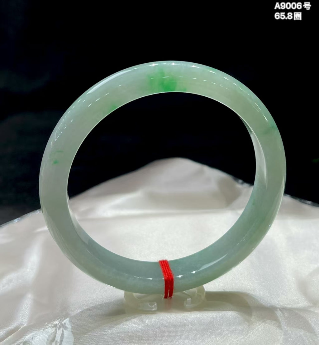 Vòng tay bình an băng tuyết lục phiêu A9006 số hiệu: 26062813-1001–C6-6 Kích thước cụ thể: 66.8-11.8-8.8 (wg0024257)