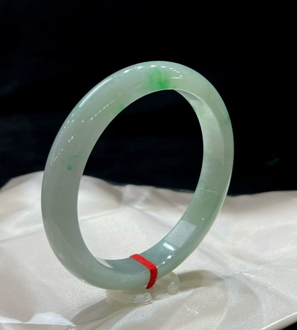 Vòng tay bình an băng tuyết lục phiêu A9006 số hiệu: 26062813-1001–C6-6 Kích thước cụ thể: 66.8-11.8-8.8 (wg0024257)