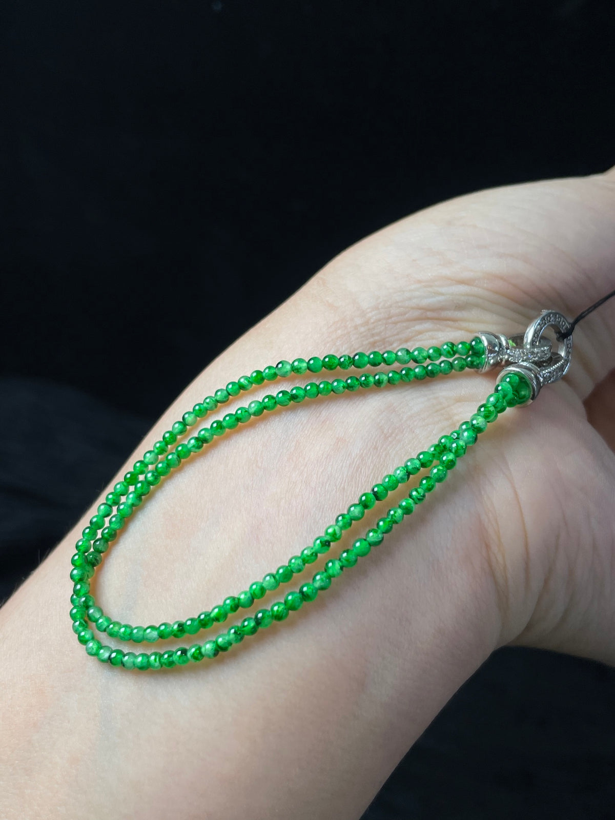 Vòng tay Ngọc Phỉ Thúy tự nhiên kèm hộp quà + giấy chứng nhận, size 2, mã số: 7-6DD (wg0024401)