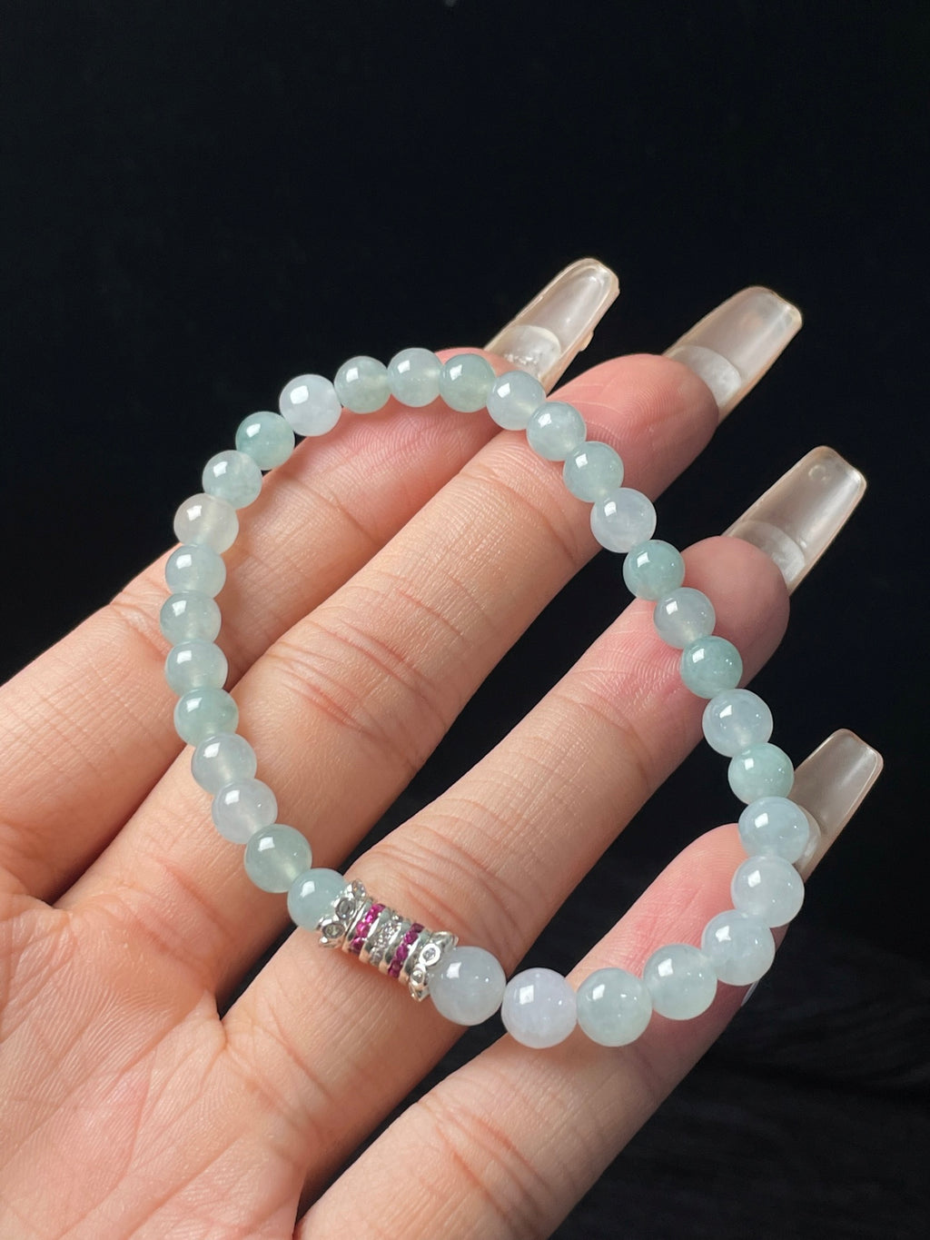 Vòng tay Ngọc Phỉ Thúy tự nhiên Hộp quà tặng + Giấy chứng nhận Kích thước 6mm Mã số: 7-7DD (wg0024398)