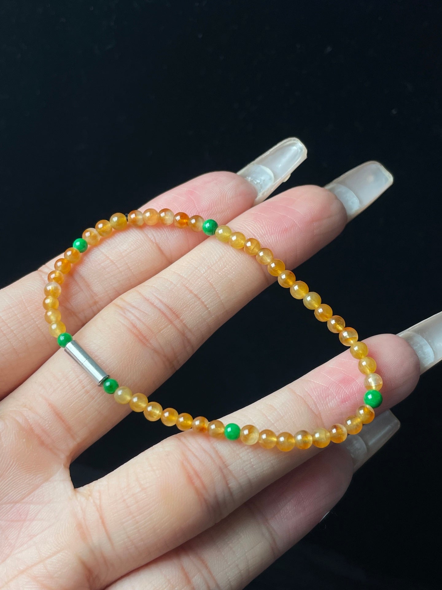 Vòng tay ngọc phỉ thúy tự nhiên kèm hộp quà + giấy chứng nhận, size 3.5, mã số: 7-6DD (wg0024394)