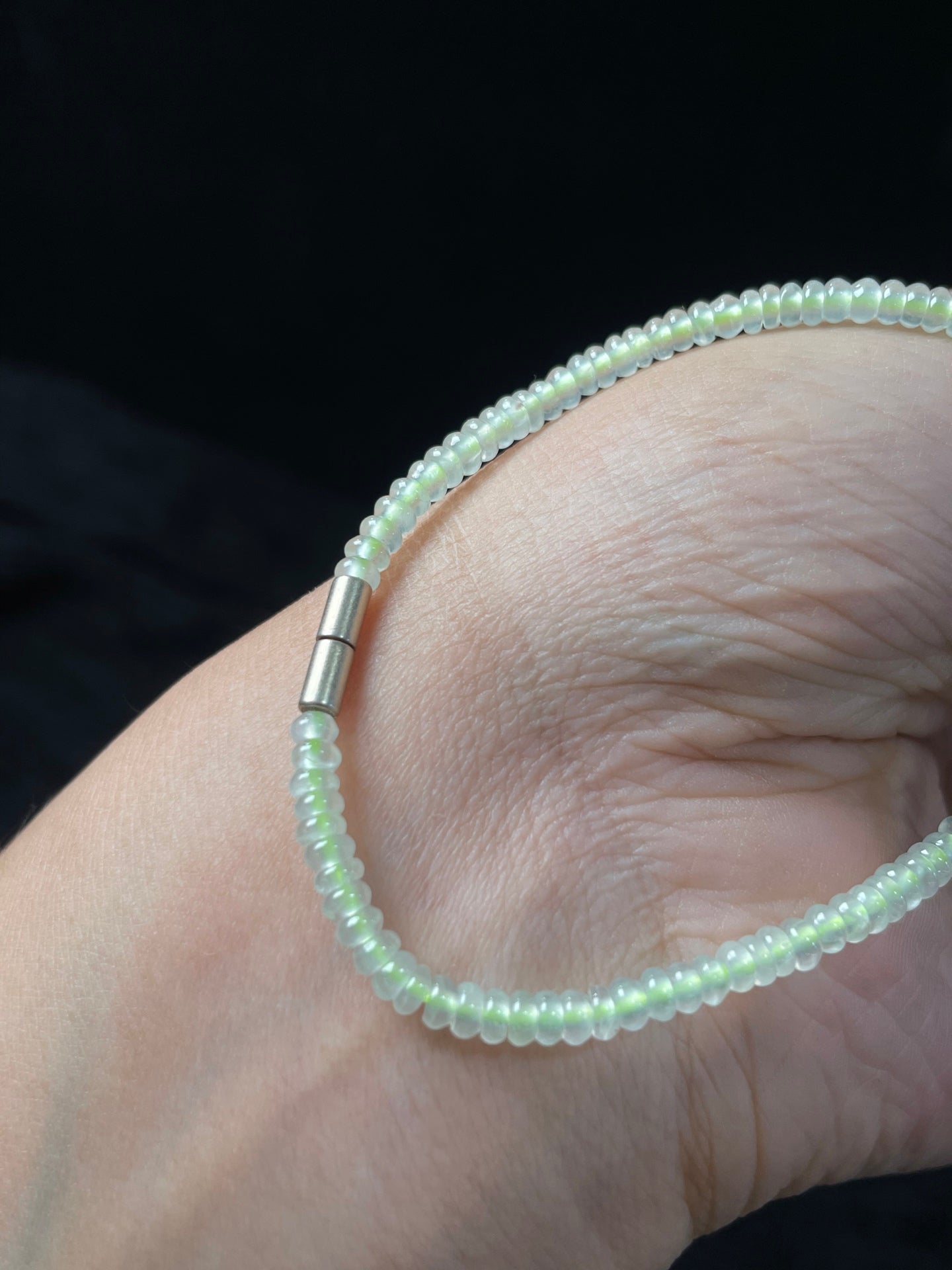 Vòng tay Ngọc Phỉ Thúy tự nhiên kèm hộp quà + giấy chứng nhận kích thước 3.3mm mã số: 7-7DD (wg0024380)