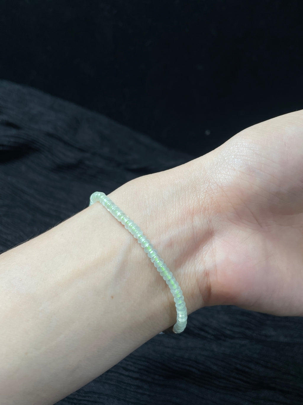 Vòng tay Ngọc Phỉ Thúy tự nhiên kèm hộp quà + giấy chứng nhận kích thước 3.3mm mã số: 7-7DD (wg0024380)