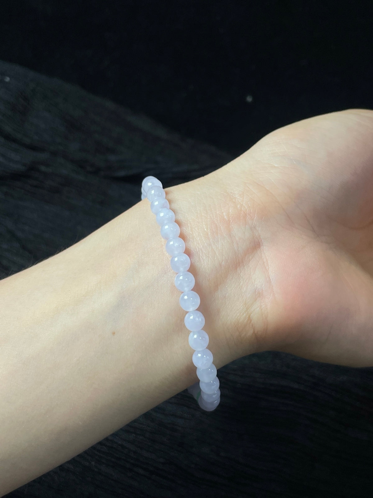 Vòng tay ngọc phỉ thúy tự nhiên kèm hộp quà + giấy chứng nhận kích thước 5mm mã số: 5-5DD (wg0024378)