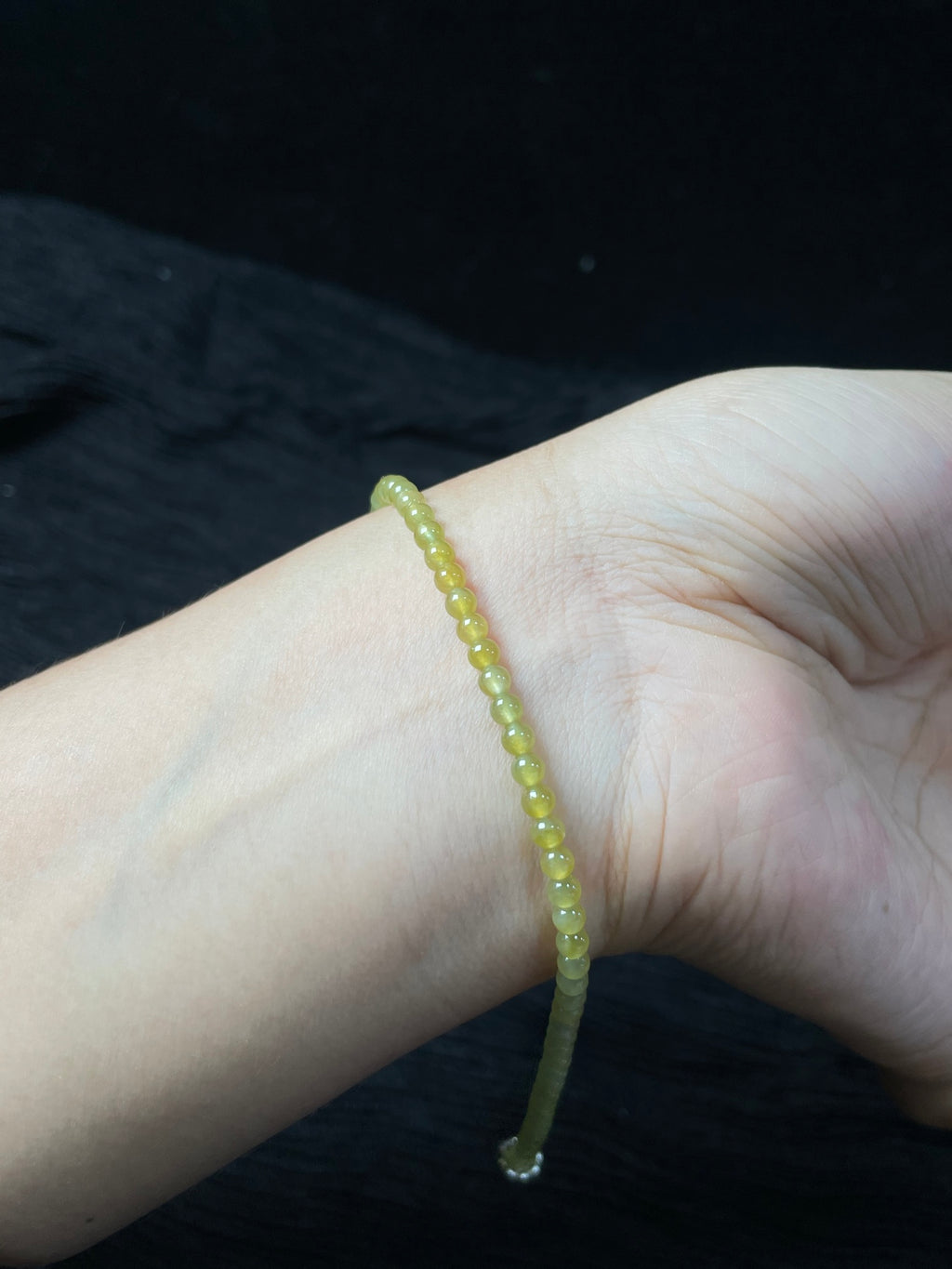 Vòng tay ngọc phỉ thúy tự nhiên Hộp quà + Chứng nhận Kích thước hạt 3.5 Mã số: 6-24DD (wg0024621)