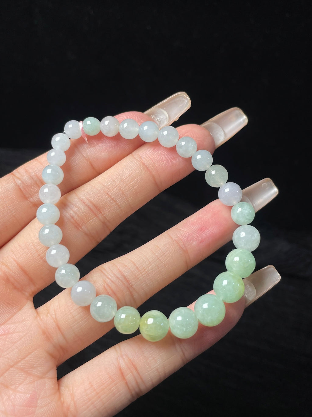 Vòng tay Ngọc Phỉ Thúy tự nhiên  Hộp quà + Giấy chứng nhận  Kích thước 5.5-9  Mã số: 6-24DD (wg0024617)