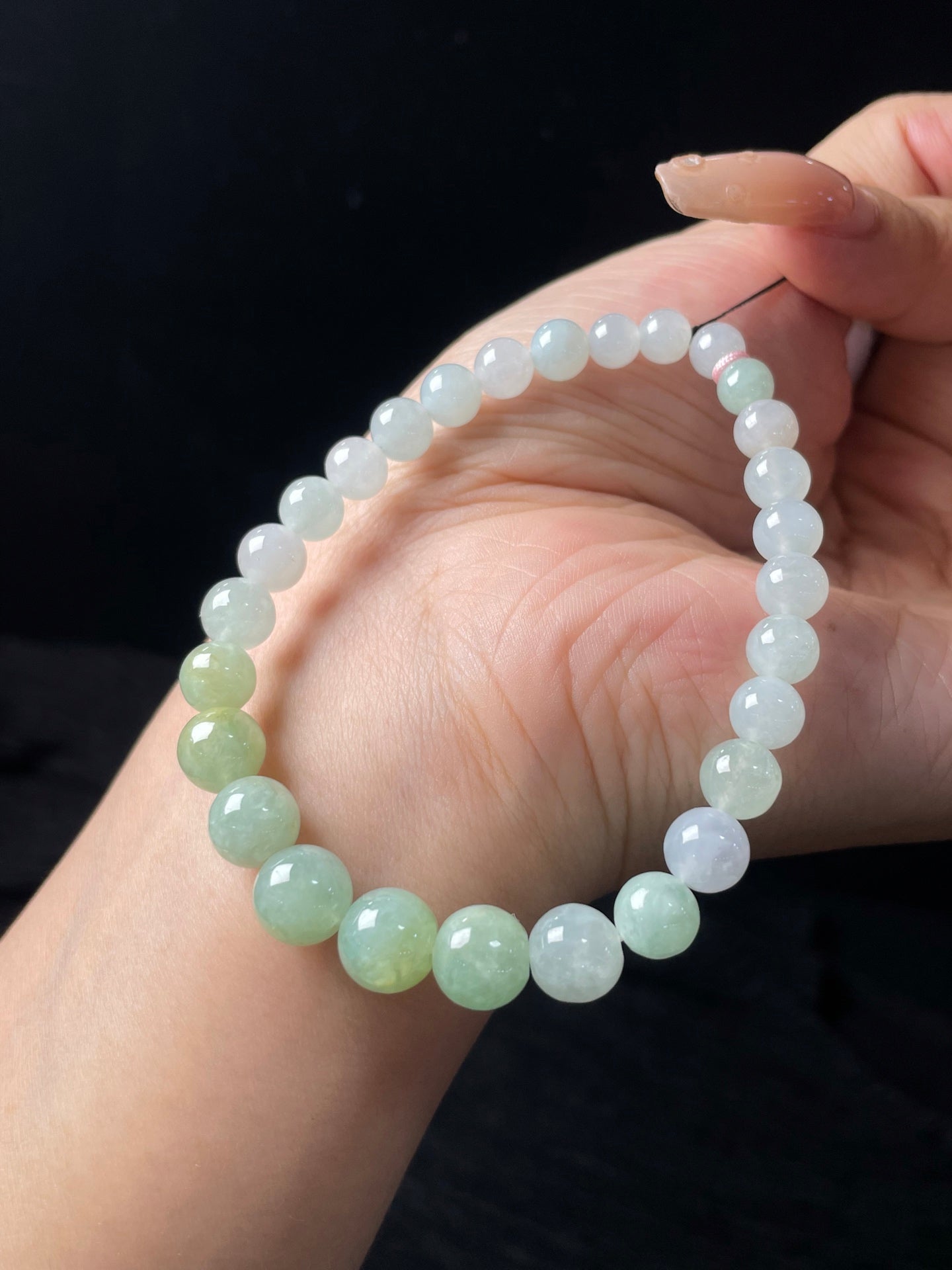 Vòng tay Ngọc Phỉ Thúy tự nhiên  Hộp quà + Giấy chứng nhận  Kích thước 5.5-9  Mã số: 6-24DD (wg0024617)