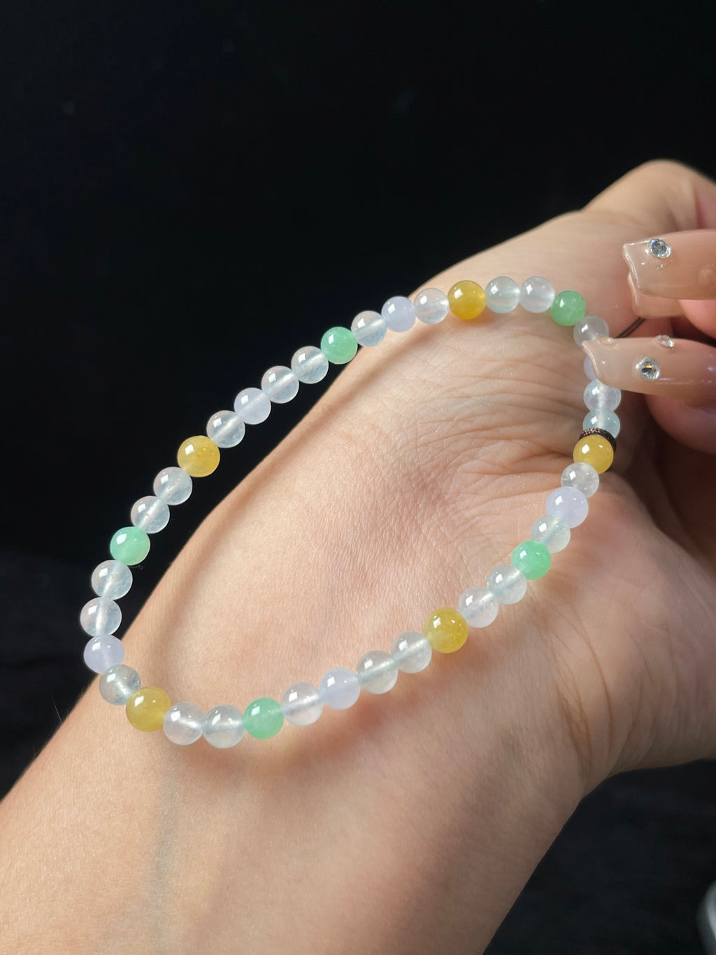 Vòng tay ngọc phỉ thúy tự nhiên kèm hộp quà + giấy chứng nhận, size 5, mã số: 6-24DD (wg0024610)