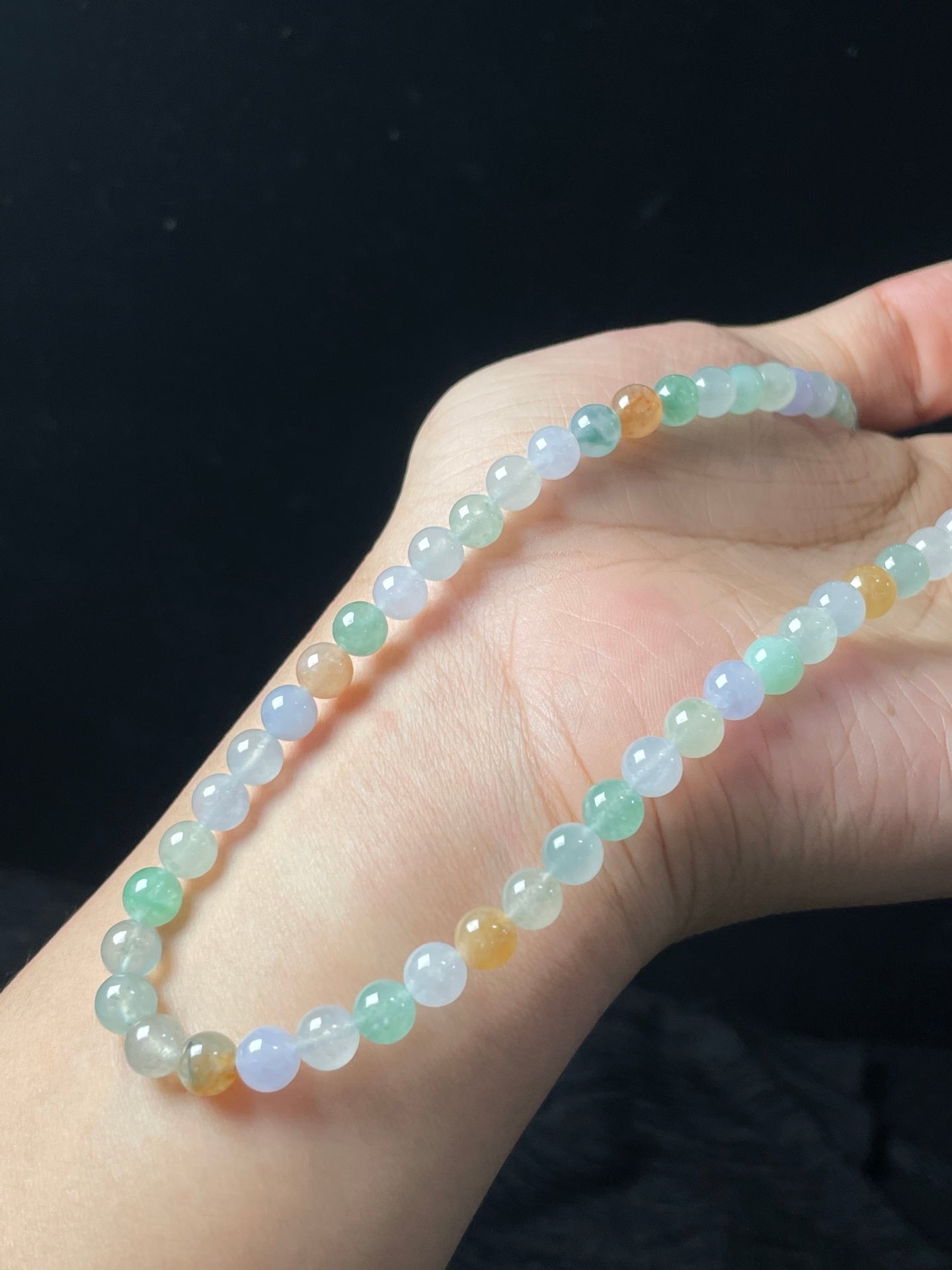 Chuỗi hạt ngọc phỉ thúy tự nhiên kèm hộp quà + giấy chứng nhận, size 6, mã số: 7-7DD (wg0024608)