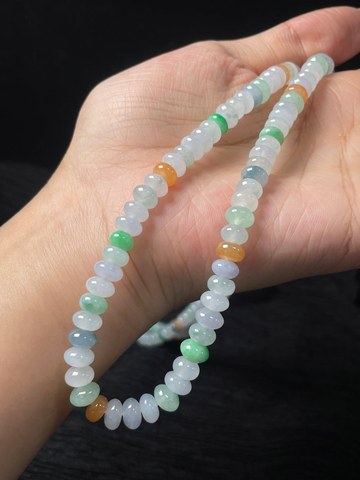 Vòng hạt ngọc phỉ thúy tự nhiên kèm hộp quà + giấy chứng nhận, size hạt 7.5, mã số: 7-7DD (wg0024606)