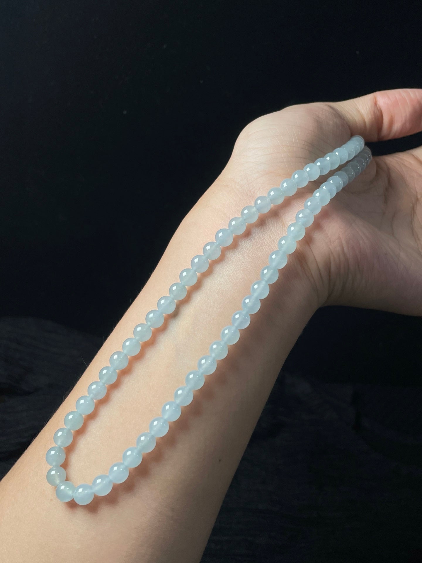 Vòng tay ngọc bích thiên nhiên kèm hộp quà và giấy chứng nhận, size 6, mã số: 7-7DD (wg0024602)