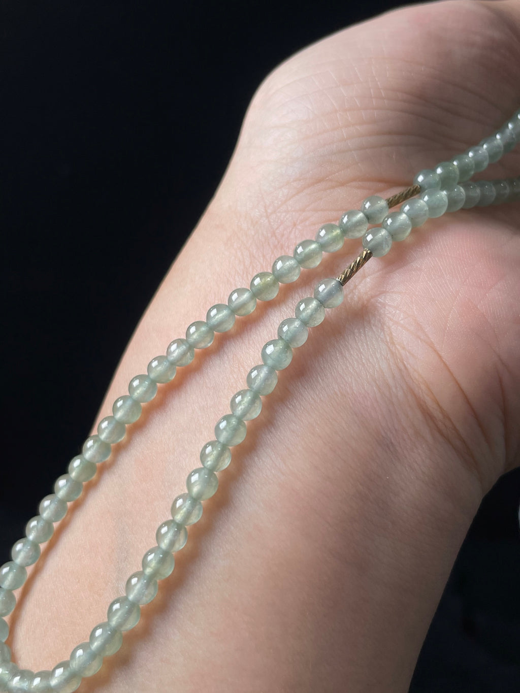 Chuỗi hạt ngọc phỉ thúy tự nhiên - Tặng kèm hộp quà + giấy chứng nhận - Kích thước hạt 4mm - Mã số: 6-27DD (wg0024598)